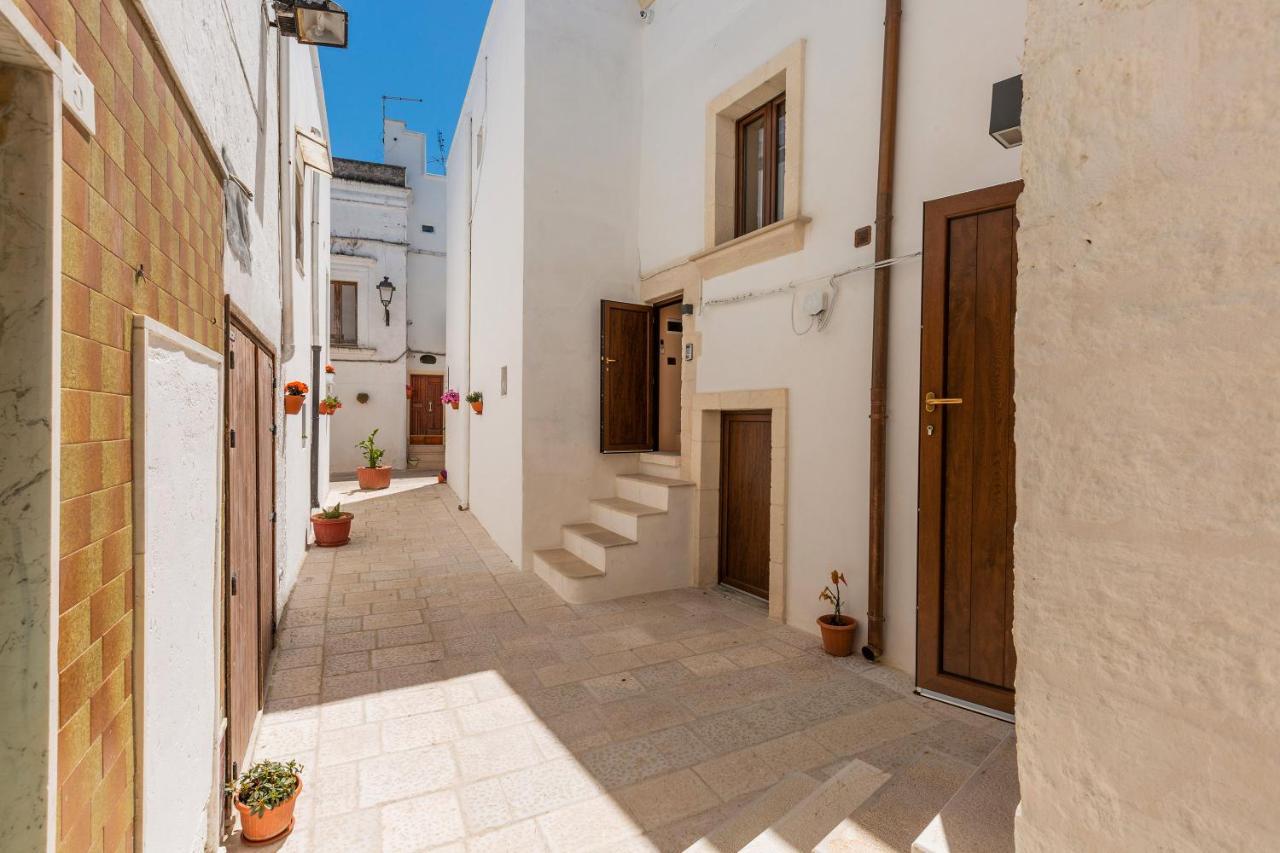 Terrae Rooms Rental Mesagne Bagian luar foto