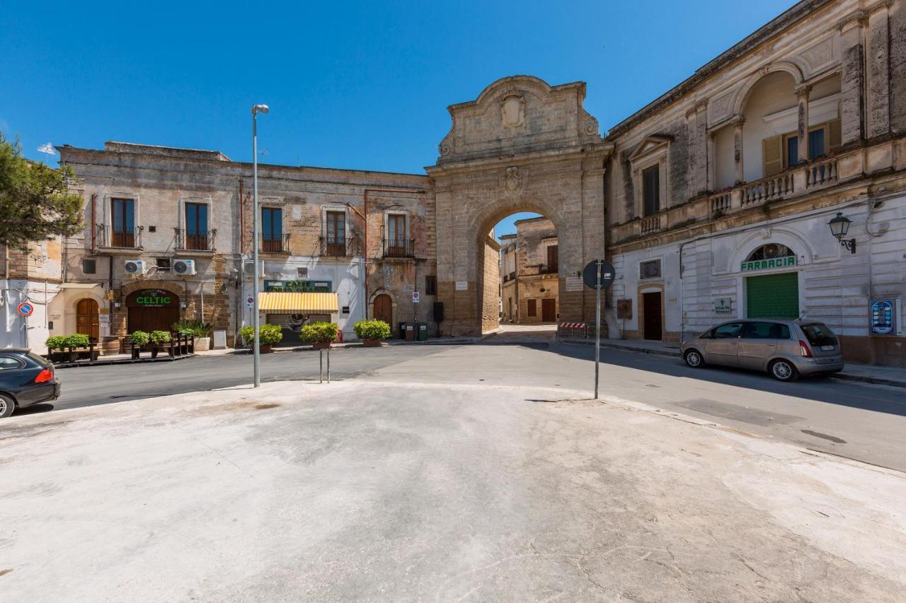 Terrae Rooms Rental Mesagne Bagian luar foto