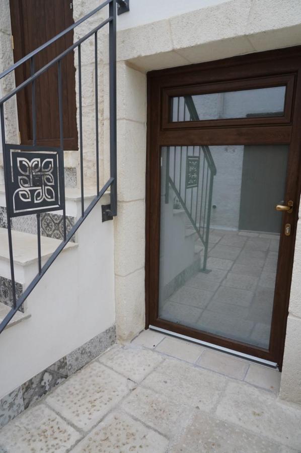 Terrae Rooms Rental Mesagne Bagian luar foto